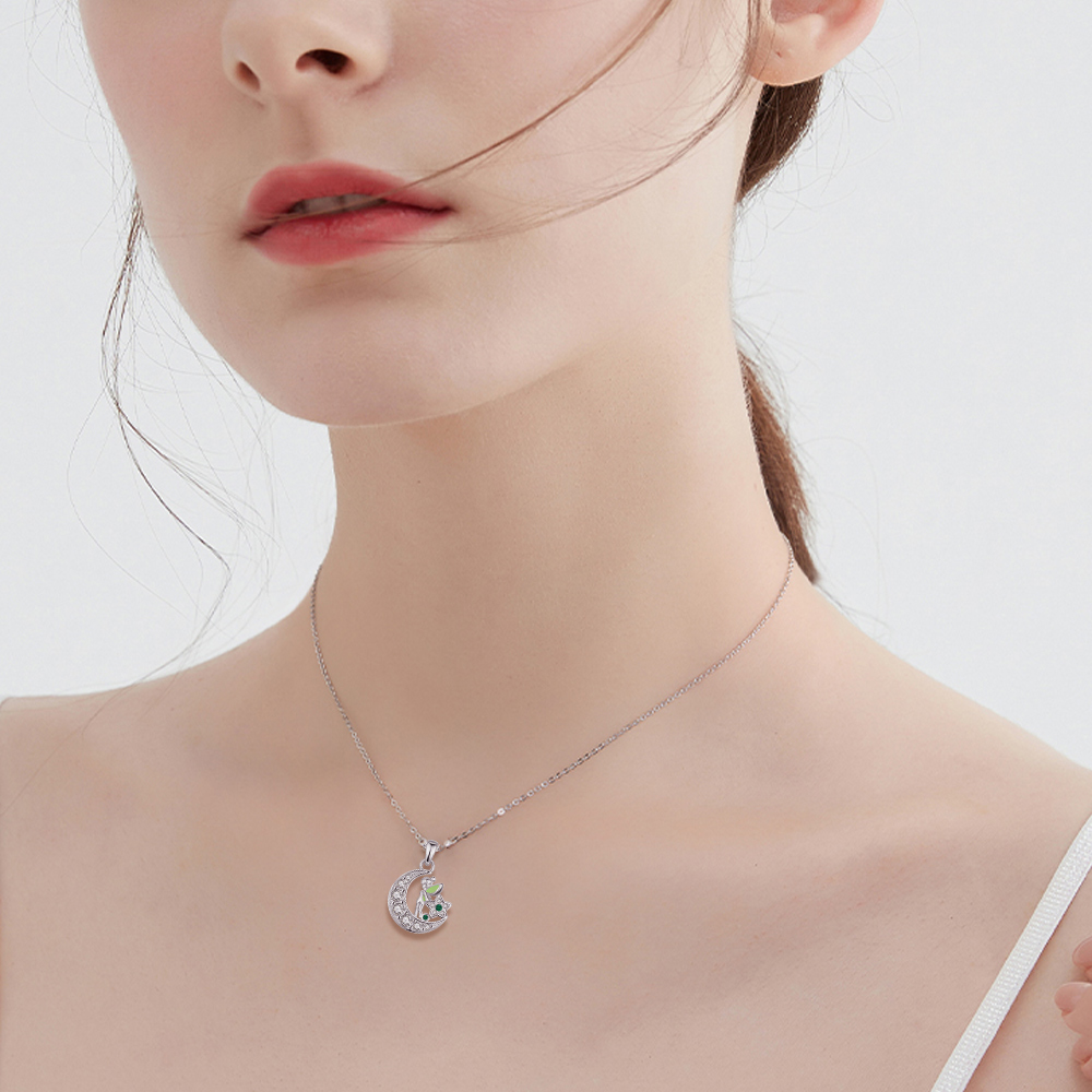 Collar con colgante de Luna y  - Snake Plant reseña y precio