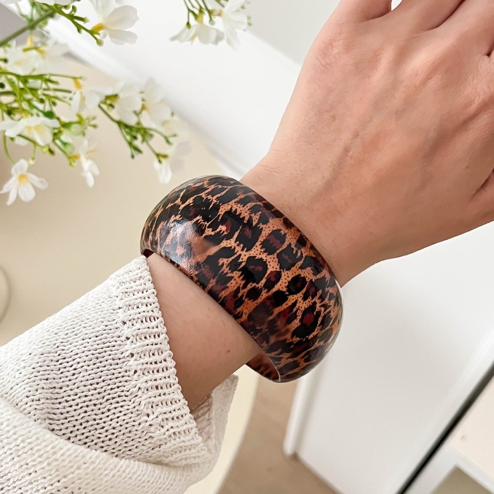 Pulsera de madera redonda con  - Snake Plant reseña y precio