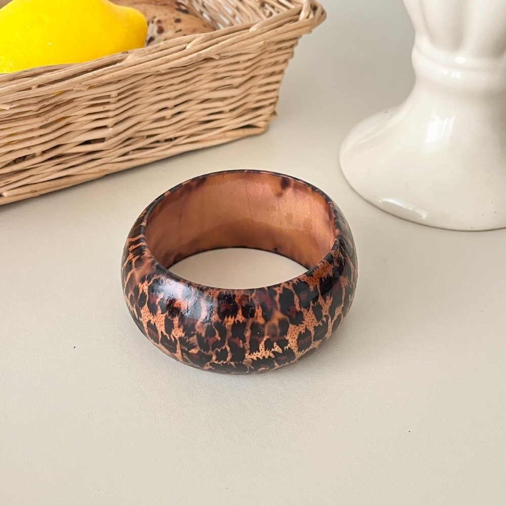 Pulsera de madera redonda con  - Snake Plant reseña y precio